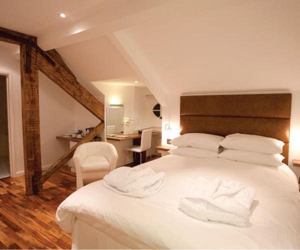 The Blueberry Hotel Pontypridd Cameră foto